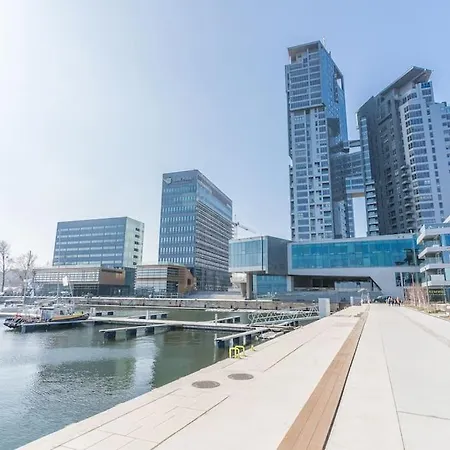 Urbannestgroup & 1 Sea Tower 公寓 *